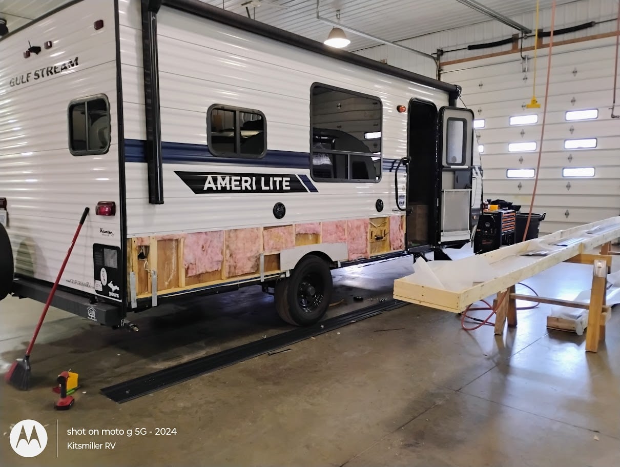 Ameri Lite RV exterior metal repair